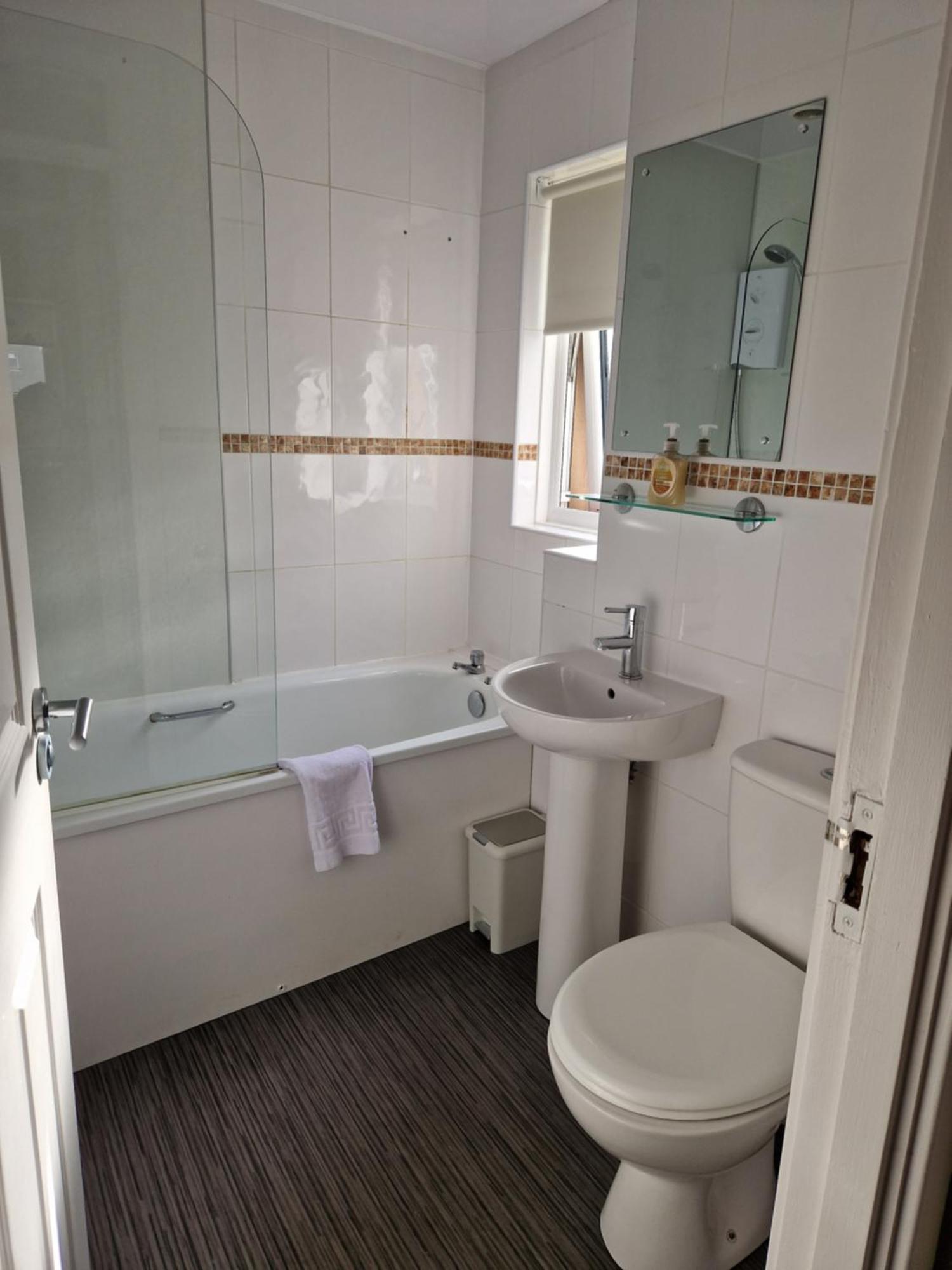No 70G Apartment อินเวอร์เนส ภายนอก รูปภาพ